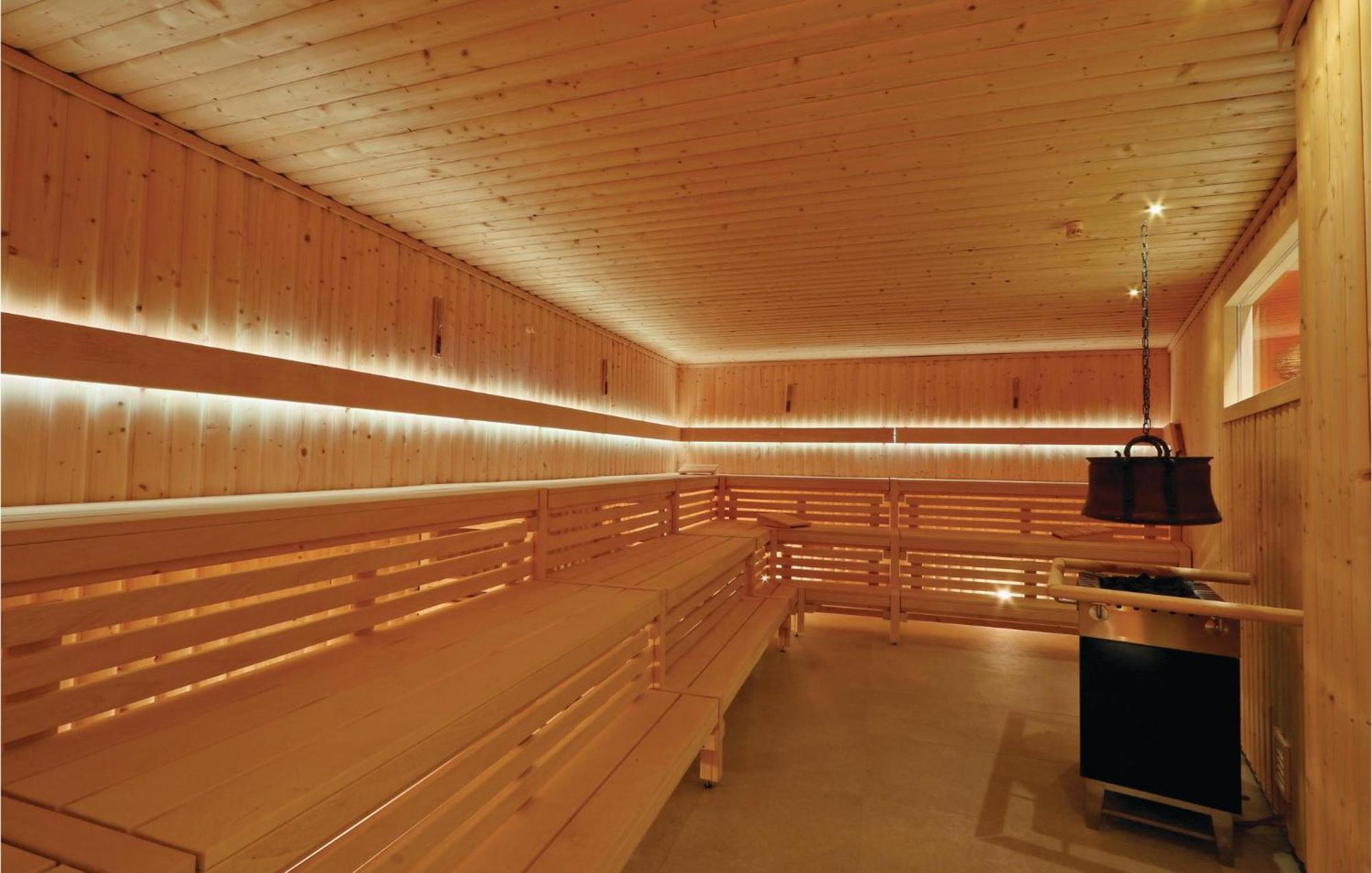 Nice Apartment In Luebeck Travemuende With Sauna Luaran gambar